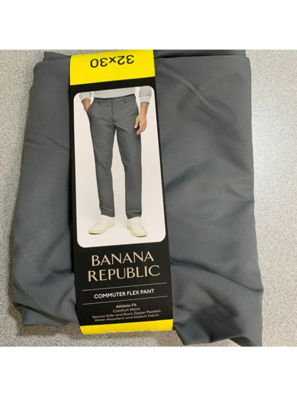 NWT Banana Republic Men's 32x30 Gray Commuter Flex Pants Athletic Fit